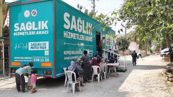 Kepezin Gezici Sağlık Merkezi afet bölgesinde şifa dağıtıyor