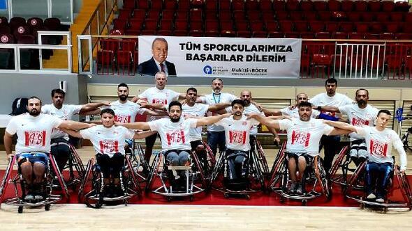 ASAT Spor Tekerlekli Sandalye Basketbol Takımı Süper Ligde