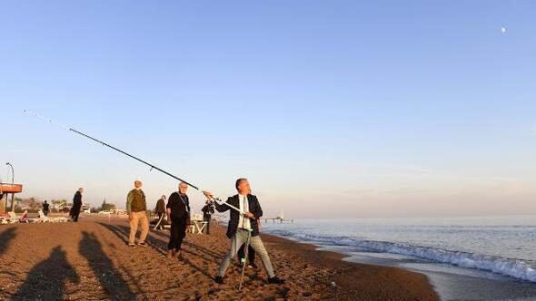 Başkan Uysal, amatör balıkçılarla buluştu