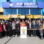AK Partili kadınlardan şiddet tepkisi