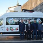 Belediye ürettiği karpuz ve domateslerle engelli aracı aldı