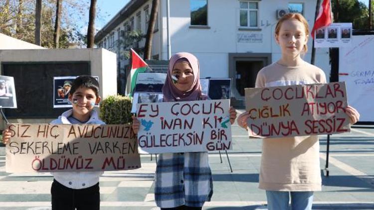 Alanyada Gazzeli çocuklar anıldı