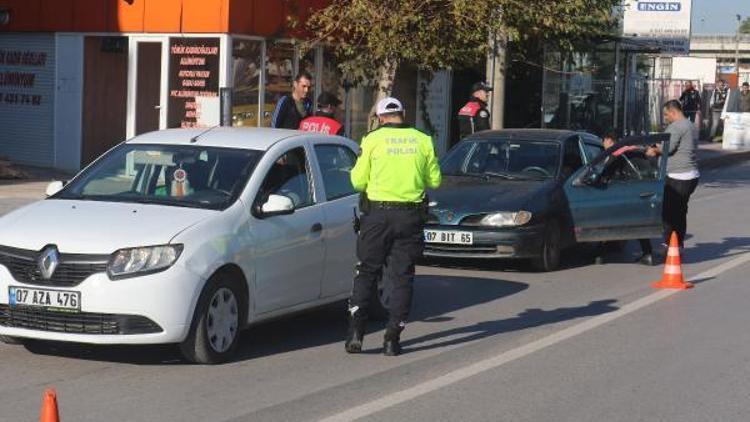 Antalya Emniyet Müdürü şok baskınları yerinde izledi
