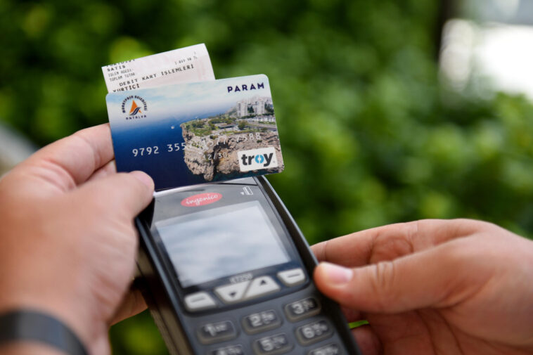 Antalyalılar atık yağdan 42 bin lira gelir elde etti