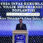 Bakan Antalya'dan terör mesajı verdi