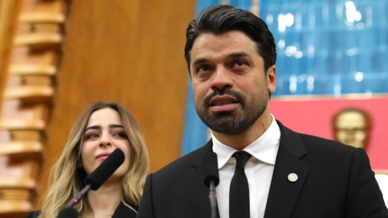 Gökhan Zan, İYİ Parti'den istifa etti