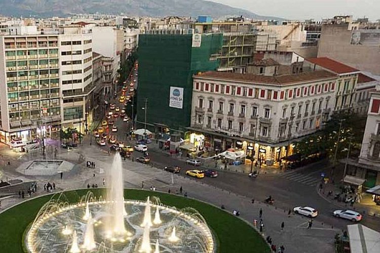 ATİNA'DA 5 YILDIZLI OTEL ARTIYOR