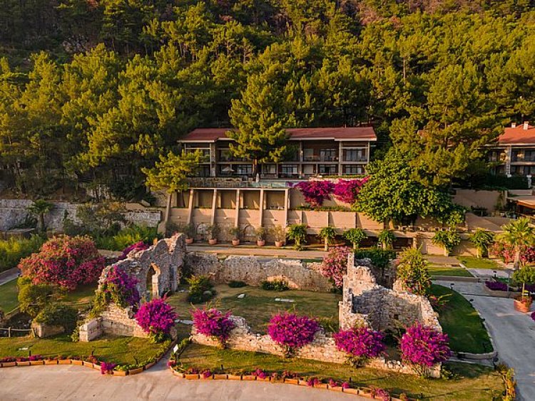 TÜM TESİSLERİ, SÜRDÜRÜLEBİLİR TURİZM SERTİFİKASI ALDI