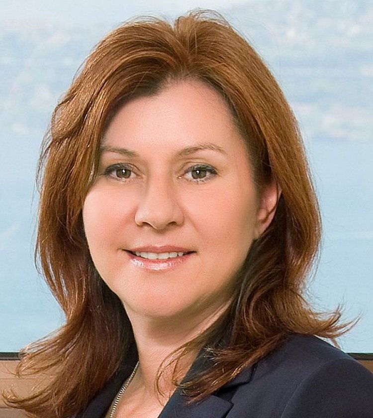 image_750x_658e7e29bcd15