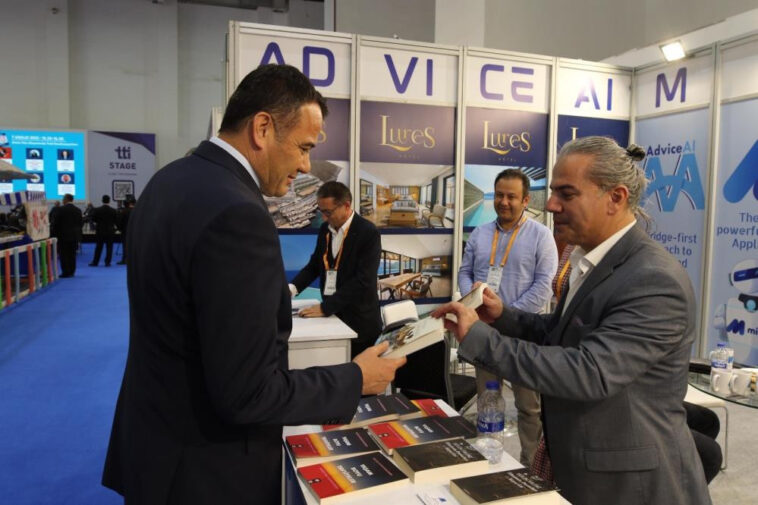 Kaş, fuardaki yerini aldı