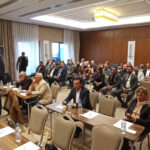 Şehirde ticaret var !..