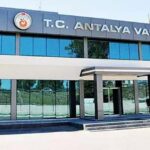 Alanyada beraber uyuyan depremzede ikizlerin yurttan atıldığı iddiası... İnceleme ve soruşturma başlatıldı