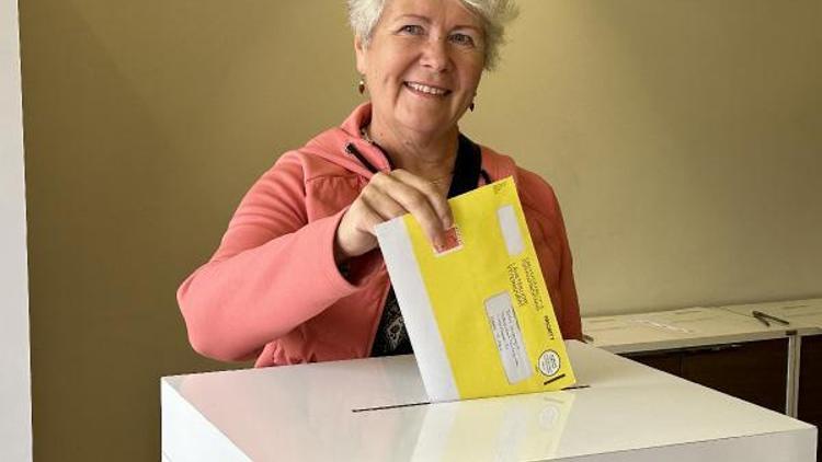 Finlandiyalılar cumhurbaşkanı seçiminde Alanyada oy kullandı