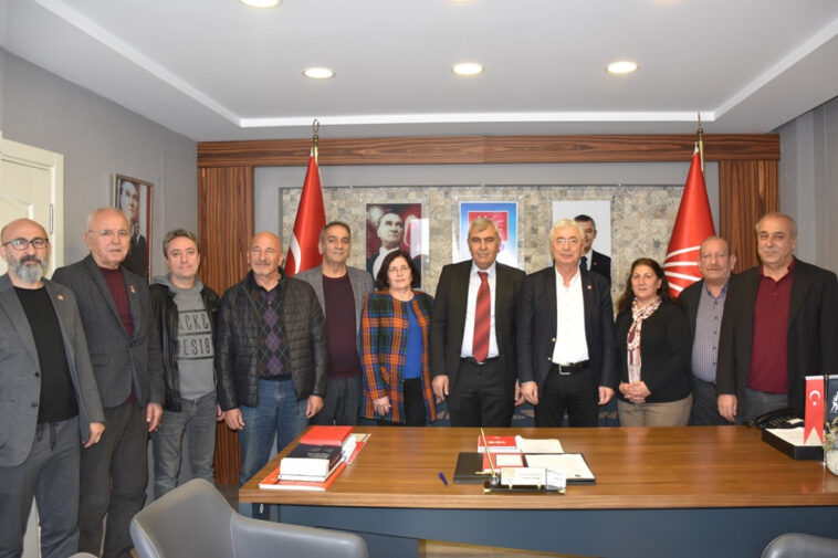 DEM'den CHP'ye iade-i ziyaret