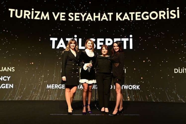 TATİLSEPETİ, 'YILIN İTİBARLISI' ÖDÜLÜNÜ ALDI