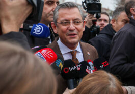 Özgür Özel'den Erdoğan'a 'Özgür efendi' yanıtı