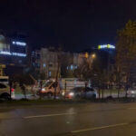 Tartıştıkları sürücüyü odunla dövdüler