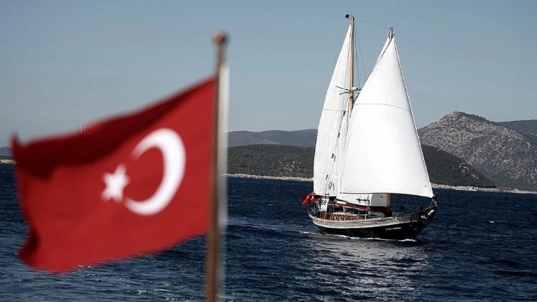 Yabancı bayraklı teknelerin Türk bayrağına geçiş uygulaması sona erdi