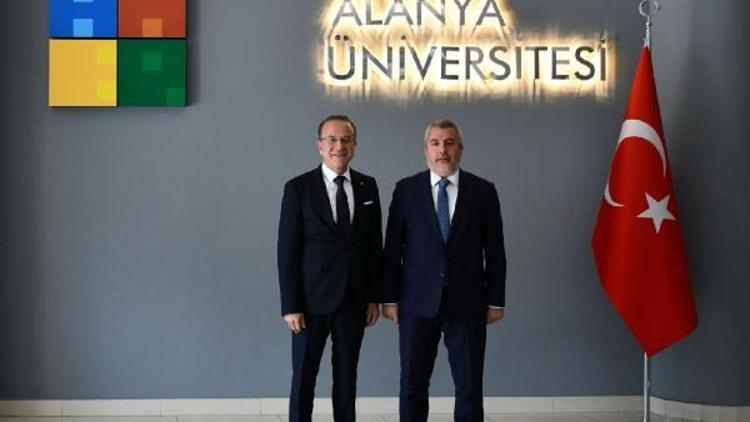 ÖSYM Başkanı Ersoydan Rektör Günere ziyaret