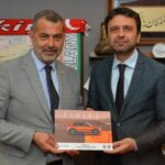 Finike portakalı turuncusu TOGG çağrısı