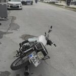 Motosikletle kaza yapan genç yaralandı