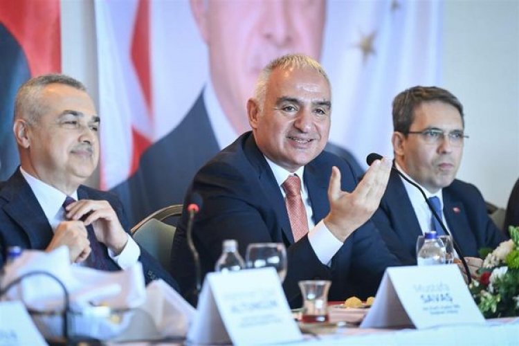 image_750x_65ccf2a9f26ed-1