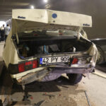 Zincirleme kazada dede ve torunu yaralandı