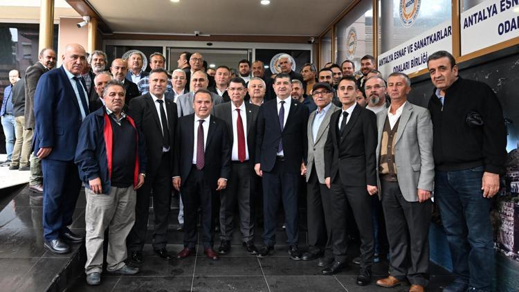 Başkan Böcek: Antalyayı metro ile tanıştıracağız