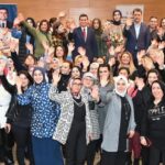 Tütüncü, emekçi kadınlar buluşmasında