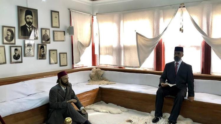 Prof. Dr. Köç: İstiklal Marşı dergahta değil, misafirhanede yazıldı