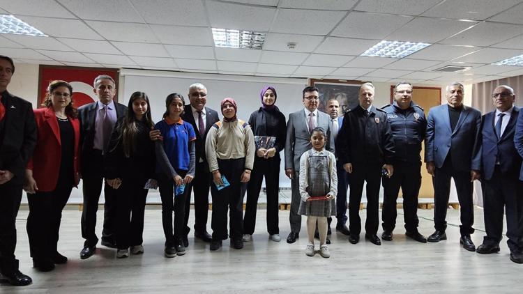 Serikte İstiklal Marşının kabulü kutlandı