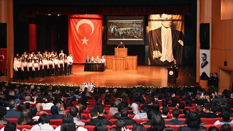 Vali Şahin: İstiklal Marşı, Türk milletinin özgürlük mücadelesinin ebedi destanıdır