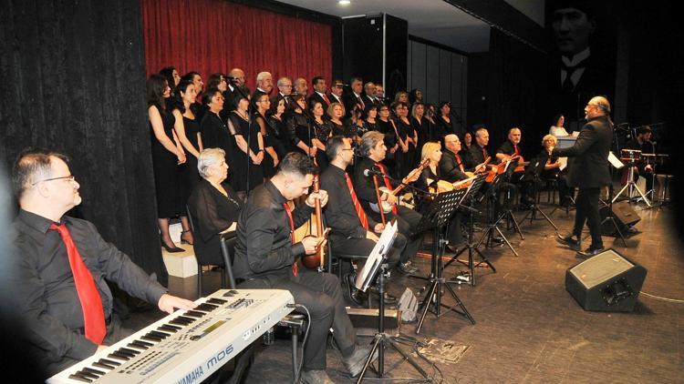 Türkülerin susmadığı gece