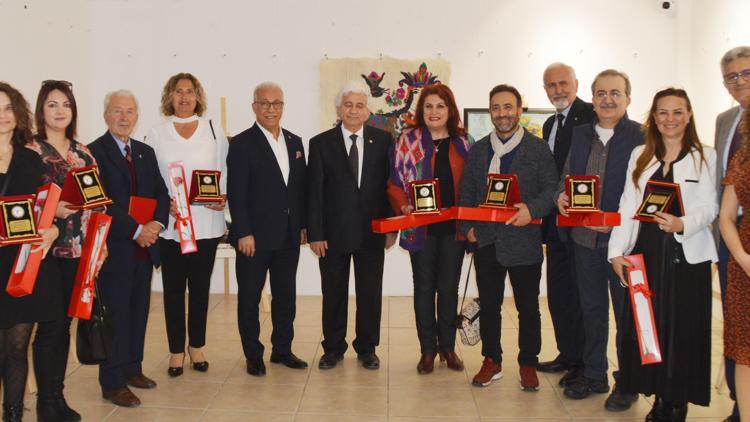 Ressam hekimlerden sergi