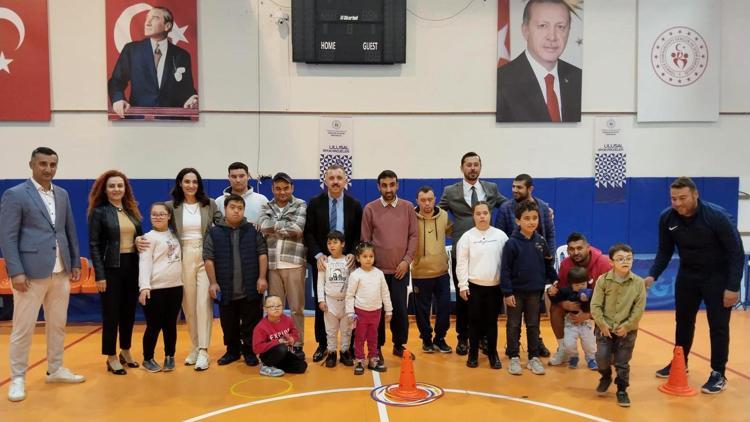 Kemerde Hepimiz Aynıyız Spor Oyunları düzenlendi