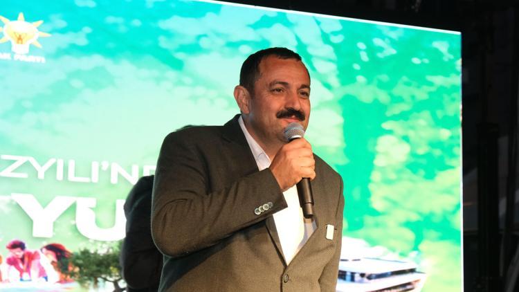 Sümer, Erenköyde 2 bin kişiyle buluştu