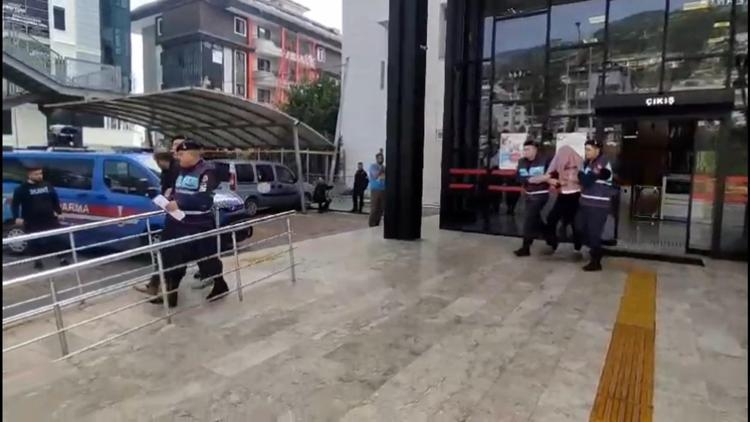 Alanyada 2 uyuşturucu satıcısı tutuklandı