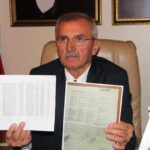 Kendisine oy vermeyeceğini söyleyen kişiyi yumruklayan belediye başkanı: Bana hakaret etti