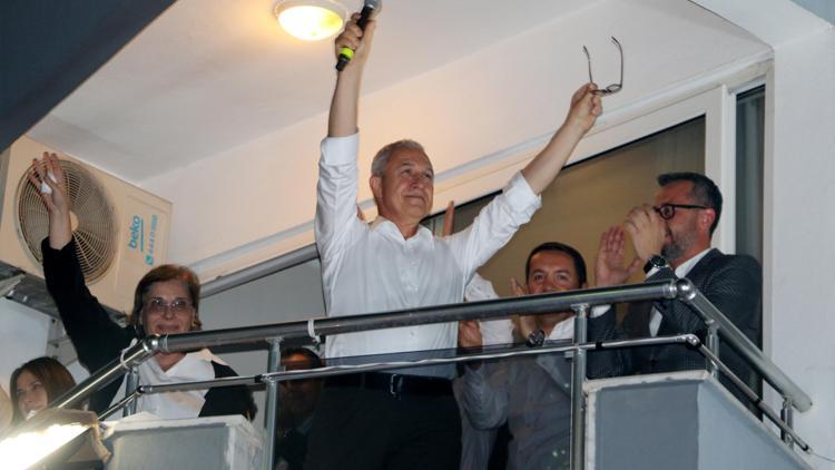 CHP Alanyada seçim kutlaması