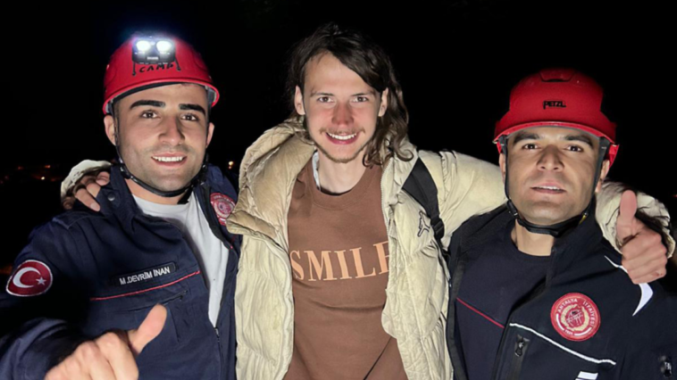 Alman dağcı 5 saat sonra bulundu