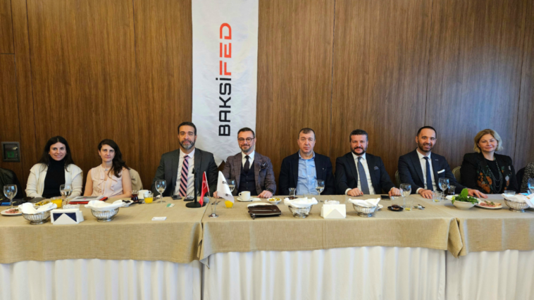 Antalyalı iş insanları ABD'ye açılıyor