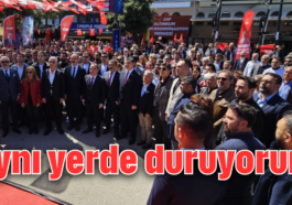 Aynı yerde duruyorum