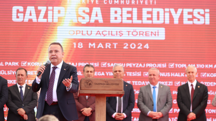 Böcek: Gazipaşa'ya 925 milyonluk yatırım yaptık