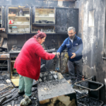 Döşemealtı'daki yangında can pazarı yaşandı