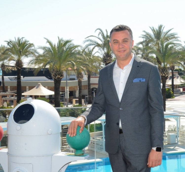 TITANIC DELUXE LARA’NIN GENEL MÜDÜRÜ OLDU