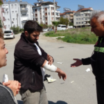 Kazada yaralanan motosiklet sürücüsü hastaneye gitmek istemedi