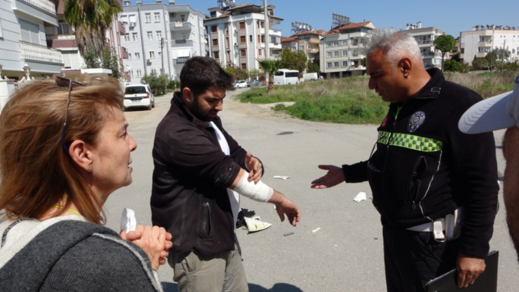 Kazada yaralanan motosiklet sürücüsü hastaneye gitmek istemedi