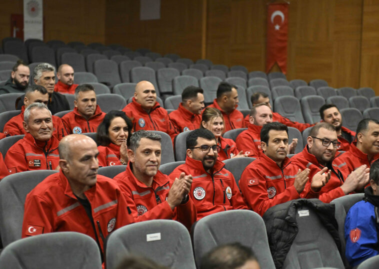 Kentsel dönüşüm için tam yetki istiyoruz !