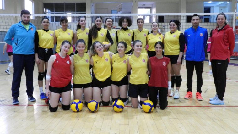 Kepez'in sultanları finallere hazırlanıyor