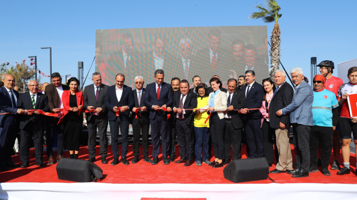 Konyaaltı Liman Halk Plajı açıldı